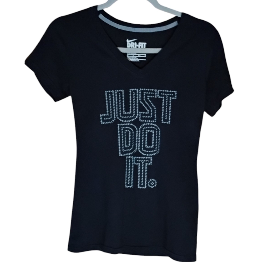 Nike Black with Grey Letters Tee Shirt Size XS